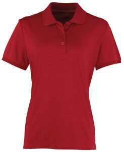 Women's polo t-shirt with 3 buttons on front